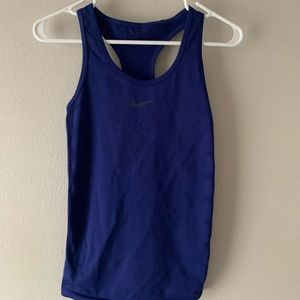 Nike dry fit women’s small racerback tank